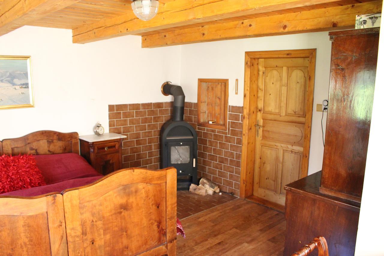 Chalupa Pod Skalou I. Paseky nad Jizerou Exterior photo
